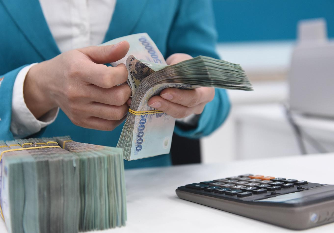 Giá Bitcoin hôm nay 25/2: Giảm nhẹ xuống 23.989 USD