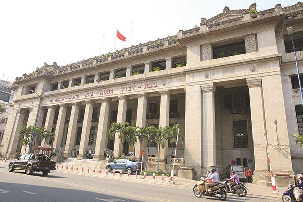 Thêm các ngân hàng được nới room tín dụng, tăng tốc giải ngân hỗ trợ nền kinh tế